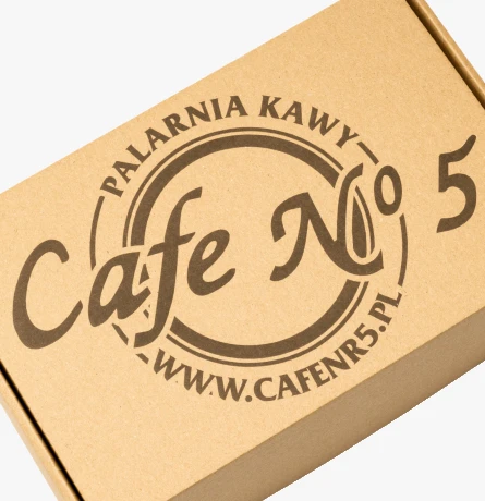 pudełko kartonowe z nadrukiem cafe no 5 - eleganckie i ekologiczne rozwiązanie dla twoich produktów